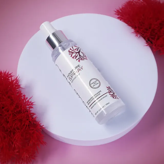 Cinema Secrets Moisture Spray brume hydratante visage algue rouge