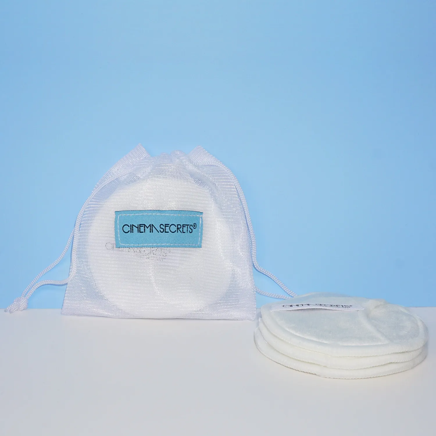 Woochie Break It Down Makeup Remover Pads Bundle démaquillant kit vegan